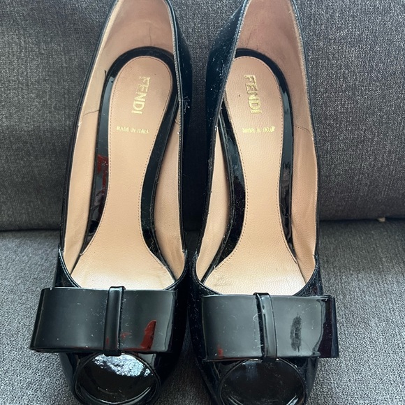 Fendi Black Patent Leather Deco Peep Toe Bow Platform Pumps - Picture 8 of 8